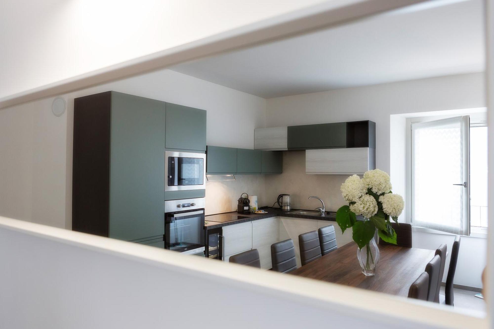 Ferienhaus Residenza Il Gallo In Riva Al Breathtaking View Of Iseo