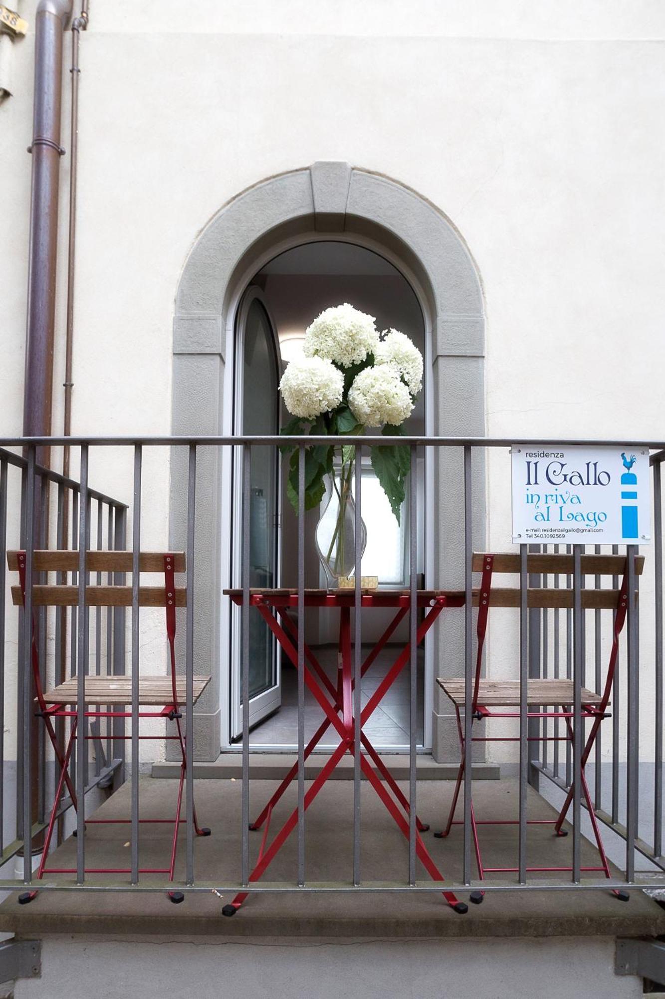 Residenza Il Gallo In Riva Al Breathtaking View Of Iseo Pisogne